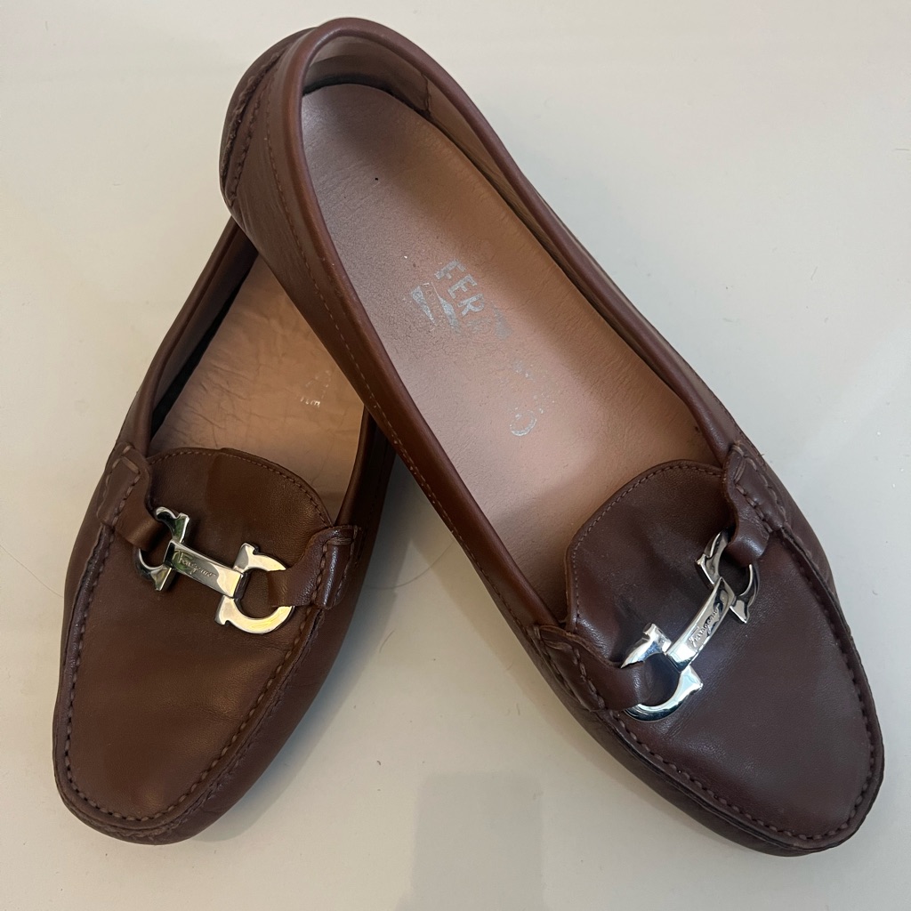 Salvatore Ferragamo Shoes Size 39 Women